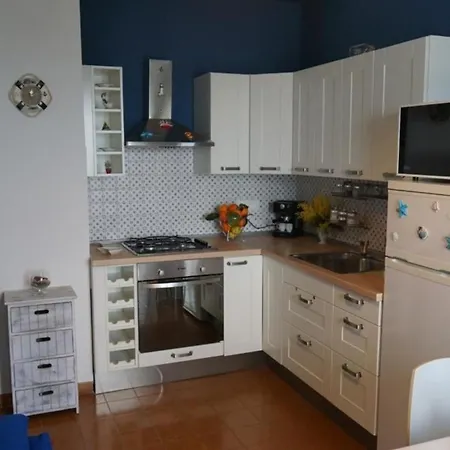 Apartment In Marchesana Mit Terrasse, Grill Und Garten